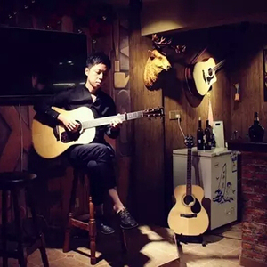 娇妻当我面被奸高潮的故事
